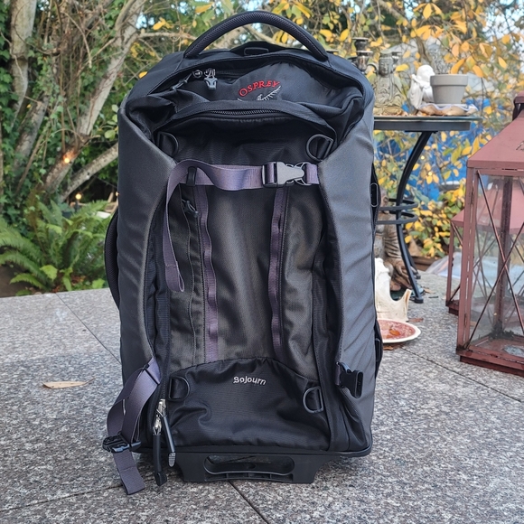 OSPREY Handbags - Osprey convertible weeled duffel